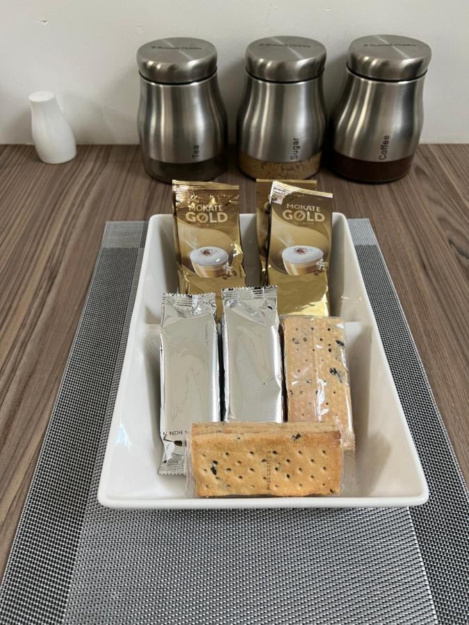 לונדון Dannifar Guest House מראה חיצוני תמונה