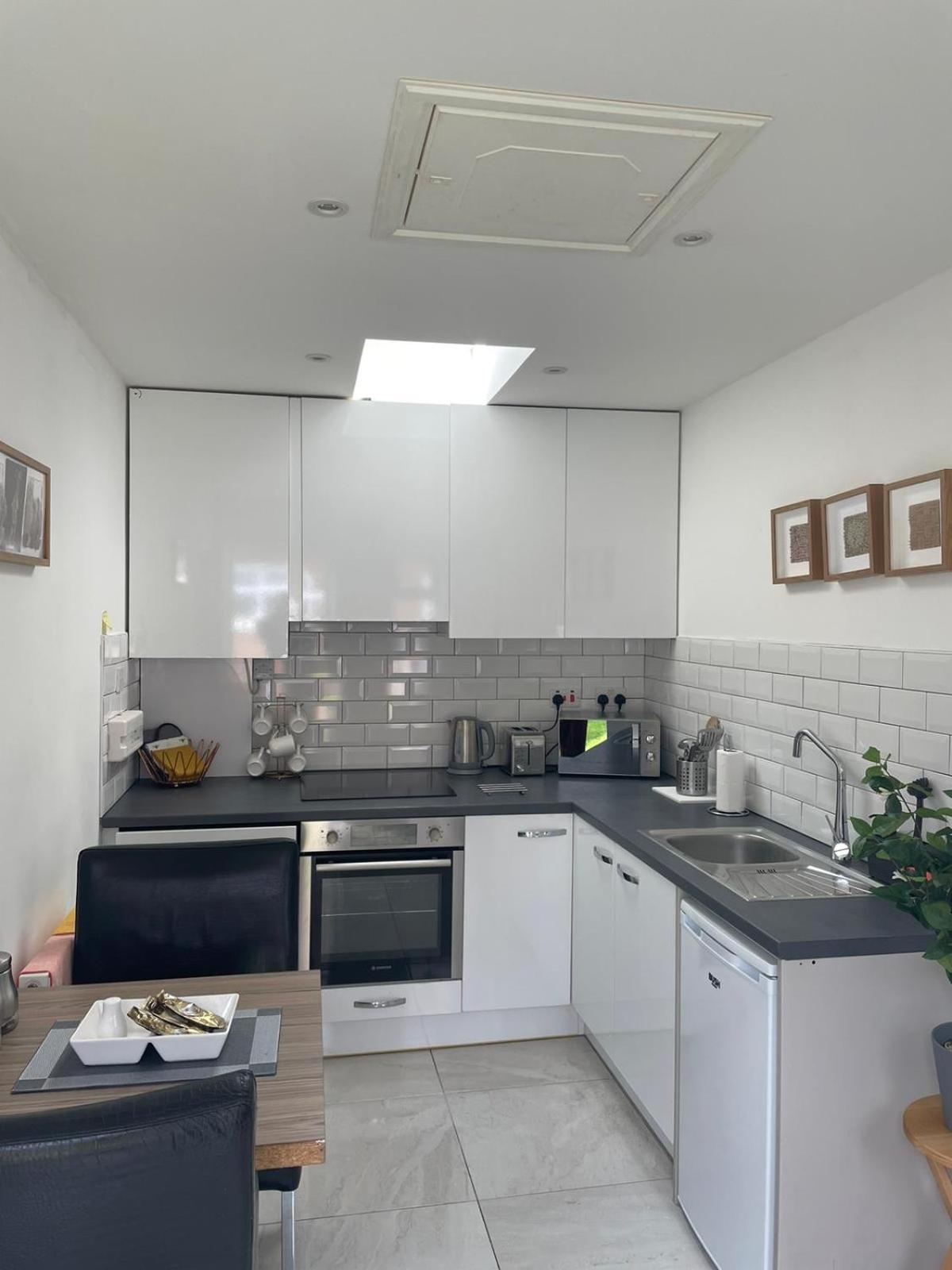 לונדון Dannifar Guest House חדר תמונה