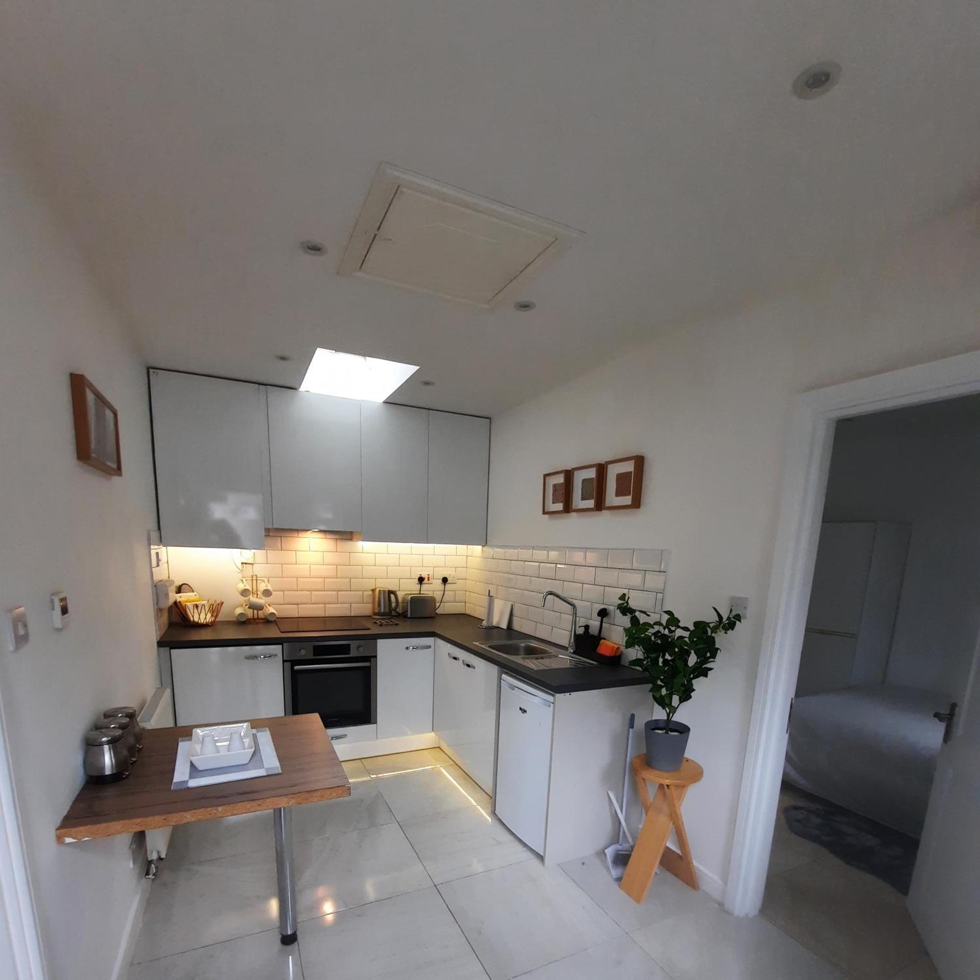 לונדון Dannifar Guest House חדר תמונה
